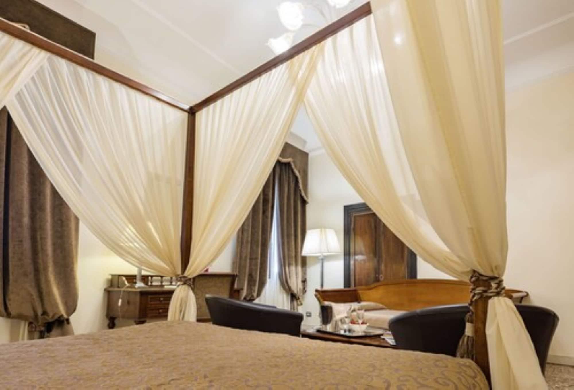 Hotel Dell'Opera Venedig Eksteriør billede