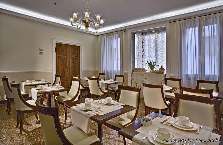 Hotel Dell'Opera Venedig Eksteriør billede