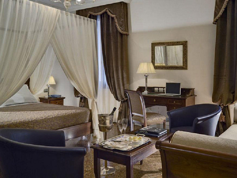 Hotel Dell'Opera Venedig Eksteriør billede