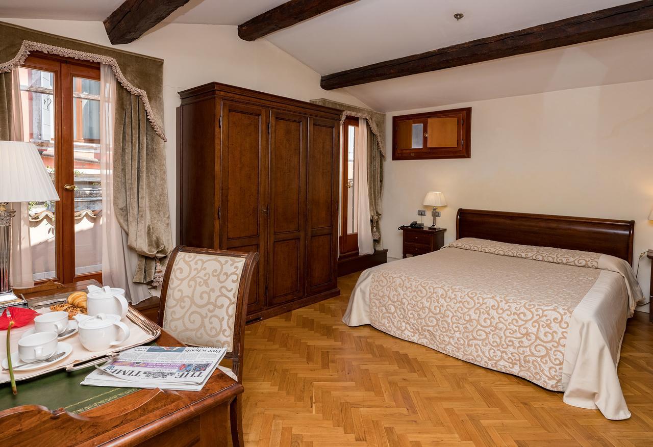 Hotel Dell'Opera Venedig Eksteriør billede