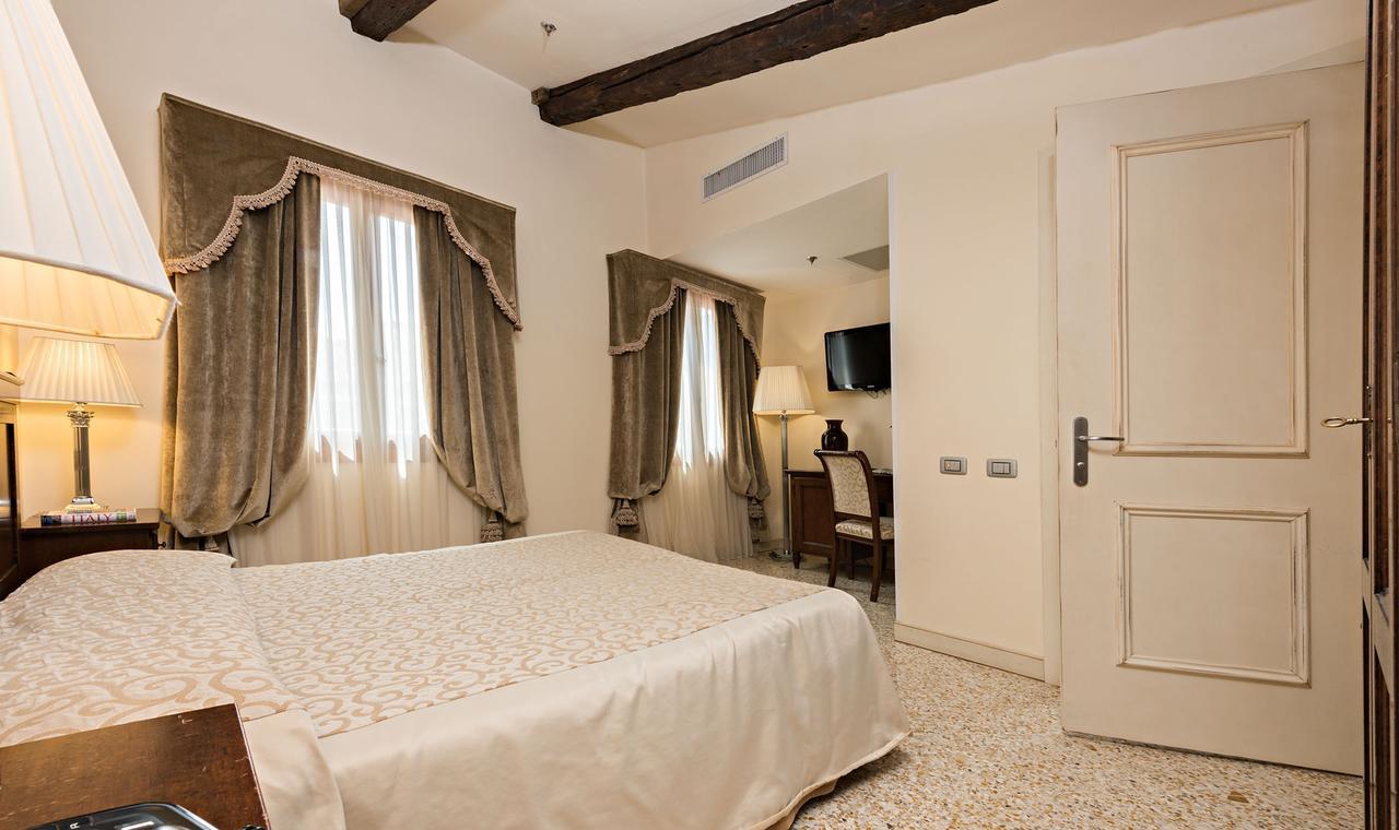 Hotel Dell'Opera Venedig Eksteriør billede