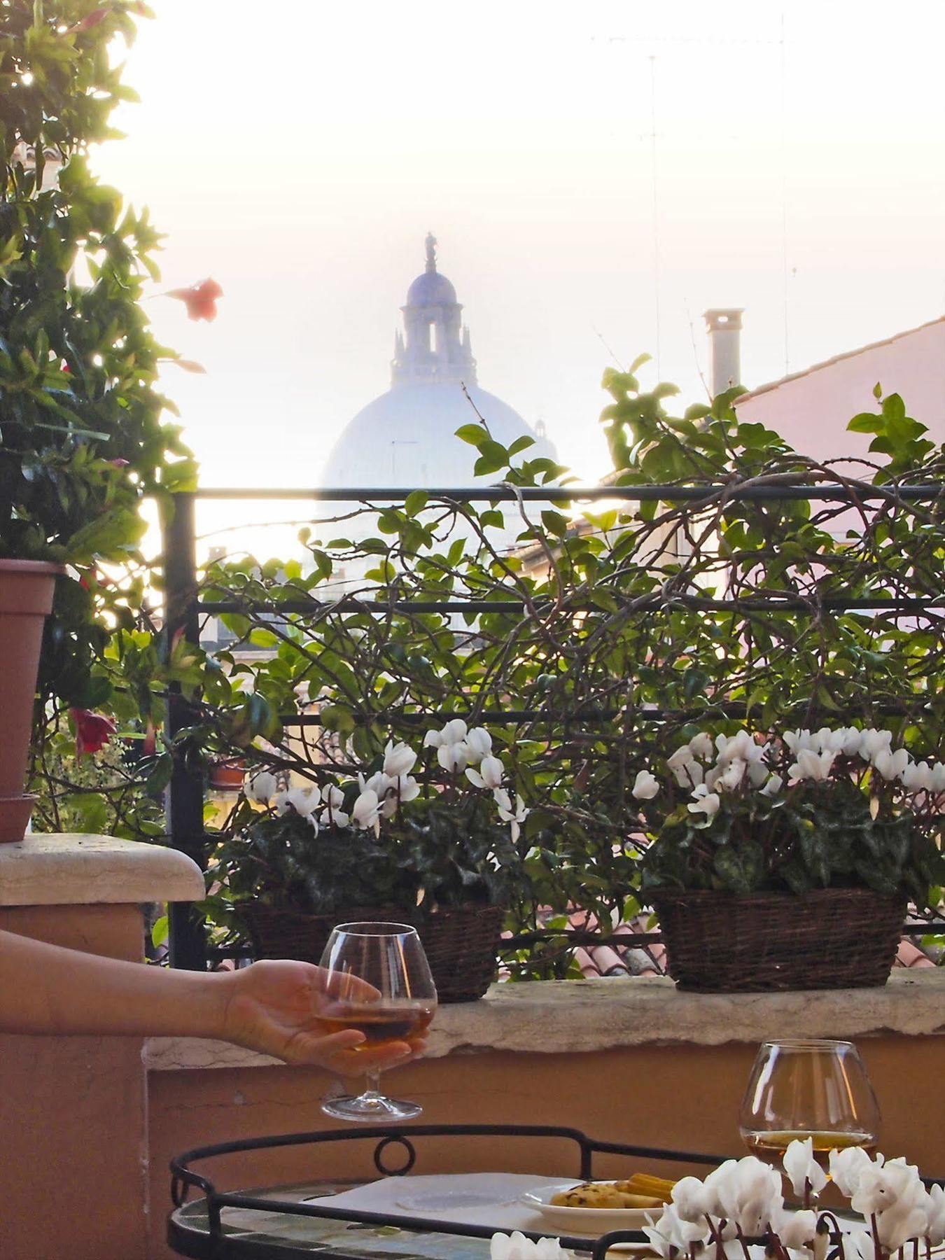 Hotel Dell'Opera Venedig Eksteriør billede