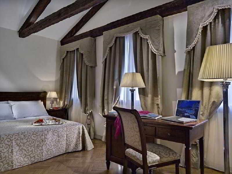 Hotel Dell'Opera Venedig Eksteriør billede